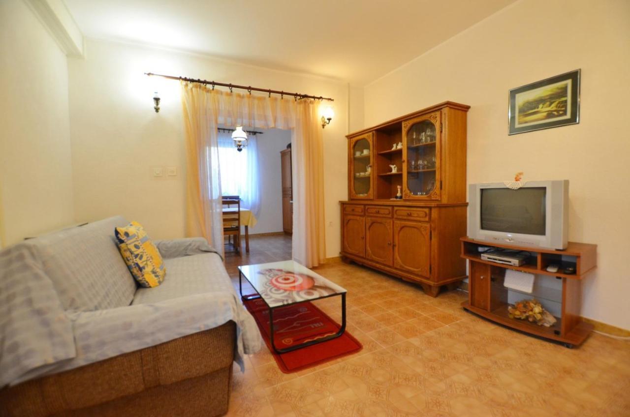 Miro Apartments Kanfanar Dış mekan fotoğraf