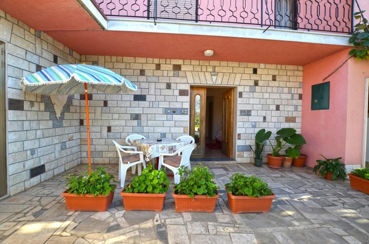 Miro Apartments Kanfanar Dış mekan fotoğraf